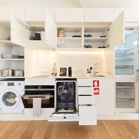 Ando Living - Santa Justa 79 House Apartment ลิสบอน ภายนอก รูปภาพ
